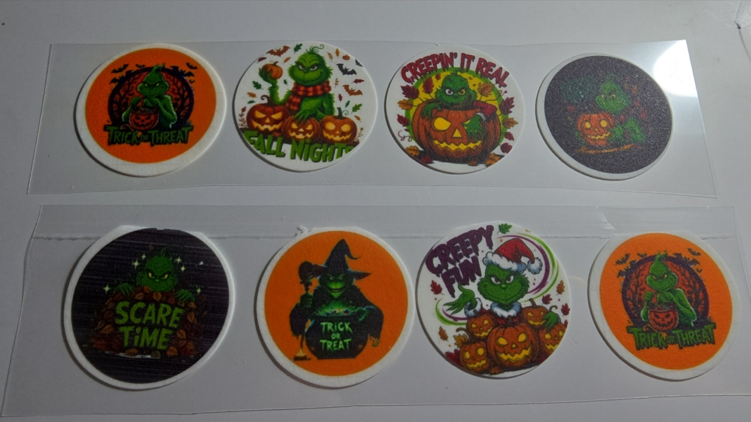 Edible cupcake toppers
